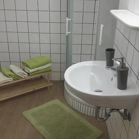 Grafonzeva Domacija * Zgornja Scavnica