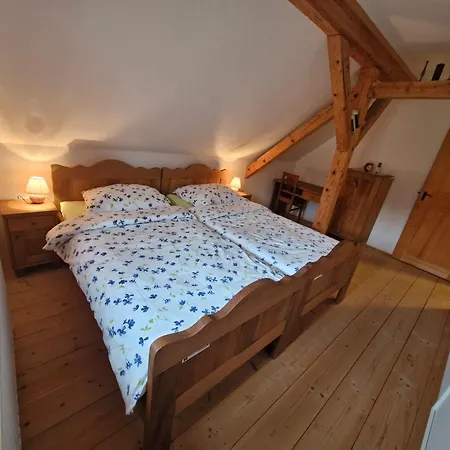 Feriehus Grafonzeva Domacija