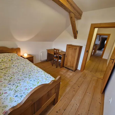 Grafonzeva Domacija Holiday home